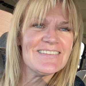 Meet your Posher, Loretta